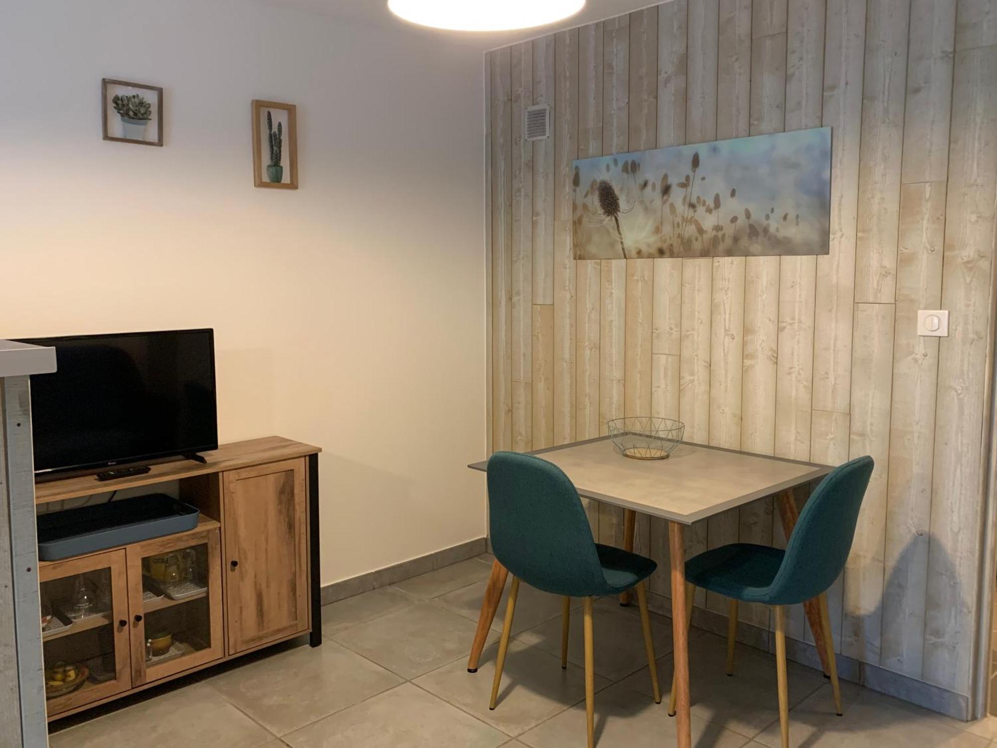 Les Combes Terrasse 01340 Etrez Bresse Vallons