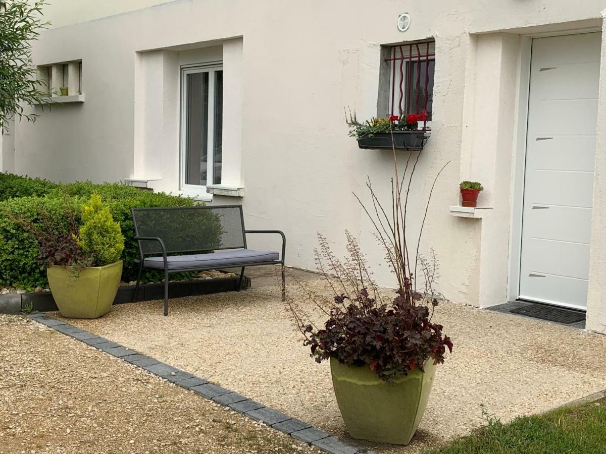 Les Combes Terrasse 01340 Etrez *